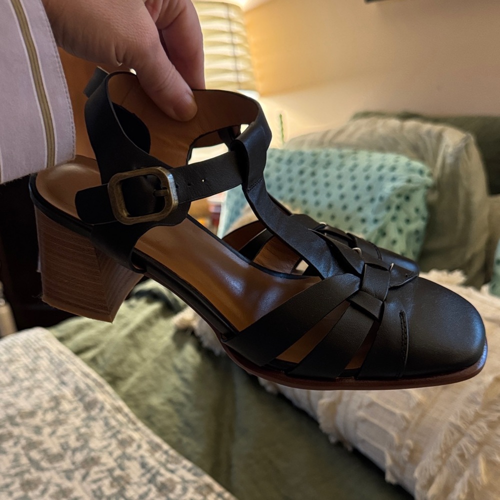 Black leather t-bone strap heels